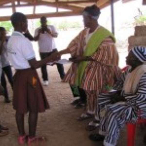 The girls presenting their Petition at the Nangodi Palace