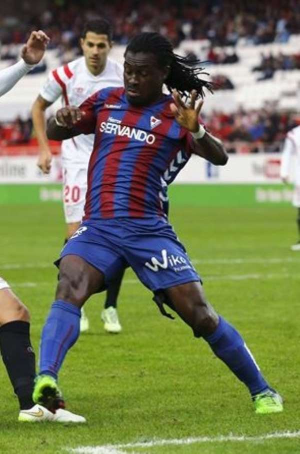 Ghana midfielder Derek Boateng plays barely TWO MINUTES in Eibar's win ...