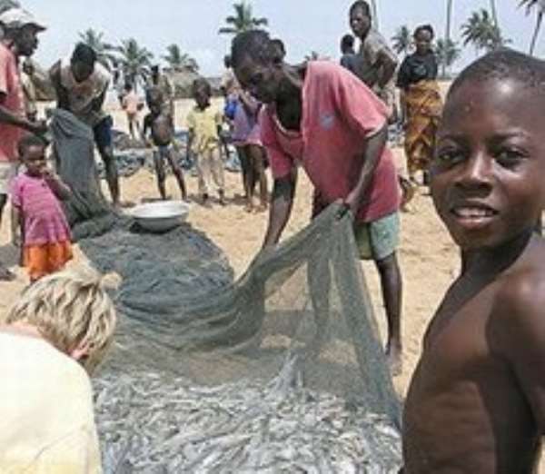 Fishermen want more premix fuel ahead of their peak season