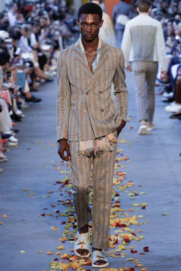 Meet The 1st Nigerian Male Model to Walk The Runways of Milan and Paris