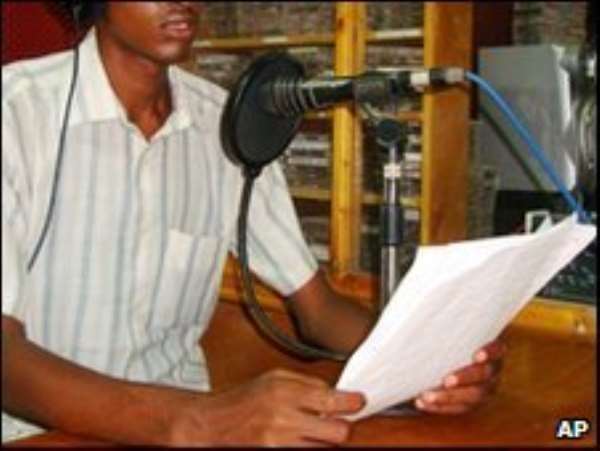 THE SUB-STANDARD RADIO JOURNALISM IN GHANA