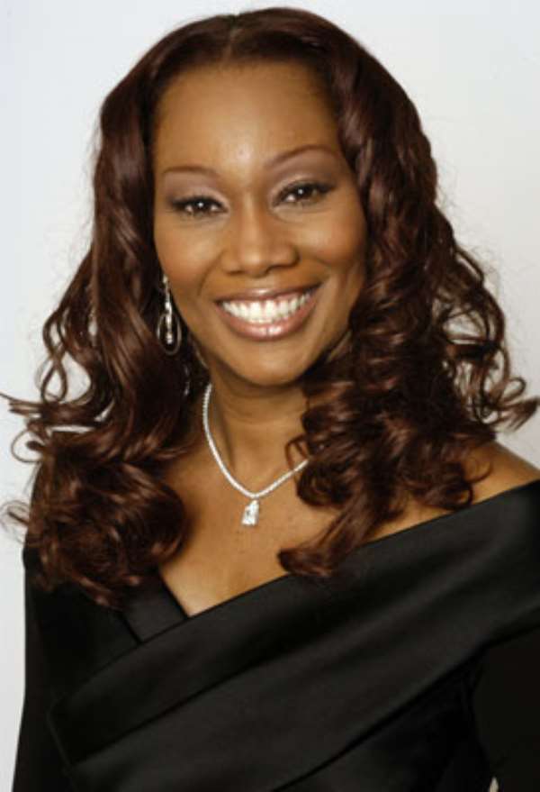 YOLANDA ADAMS PERFORMS IN GHANA JANURAY 7