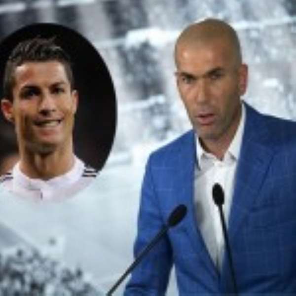 Real Madrid Forward Staying – Zinedine Zidane