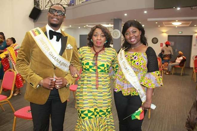3292021104920-8cs1vjhuup-miss-and-mister-ghana64-in-paris