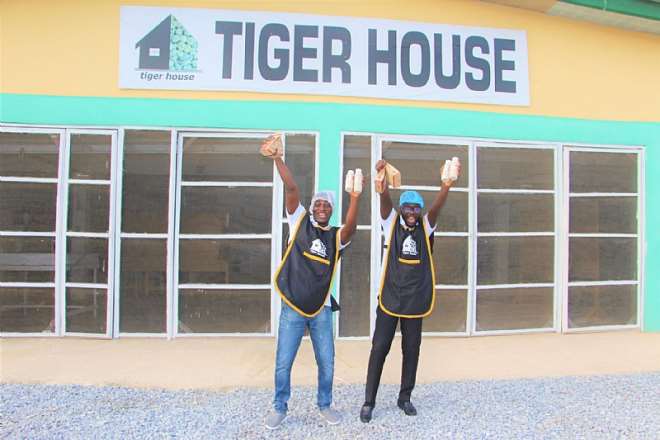 55202165547-g3041r5ddx-undp gh tiger nut 2021 house-small