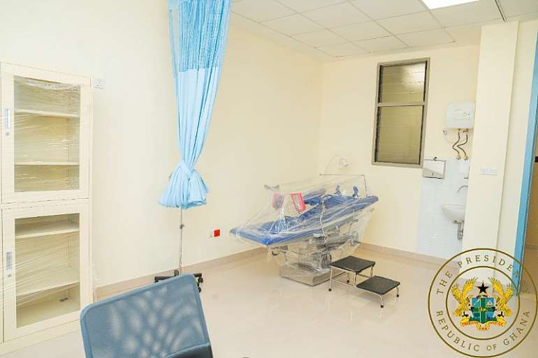 1017202214133-8eu2xkjwvr-president-commissions-ashanti-projects-3