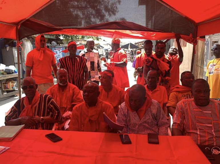 Nii Amonakwa Agyemang Kese III, the Shipii of Abola addressing the media
