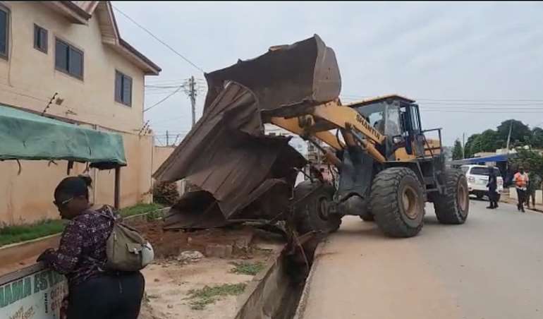 1123202163605-ptkwn0y442-weija-gbawe-assembly-demolishes-unauthorised-structures1