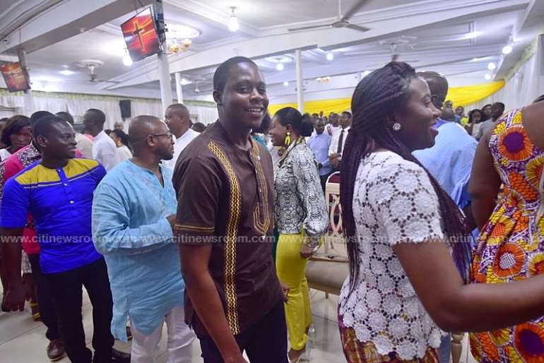 1125201883611 osjum8x432 citistaffthanksgivingatcedarmountainchapel49