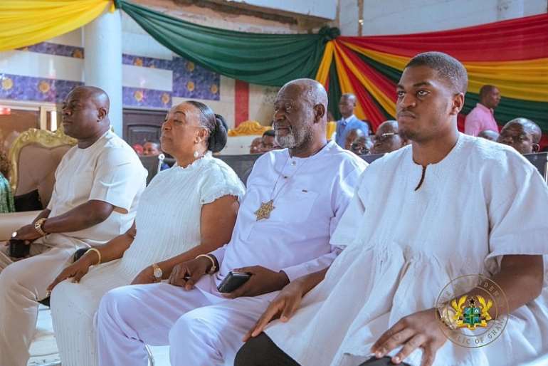 119202574137-0eu2xkjwwr-john-mahama-opambuor-church-5-1024x683