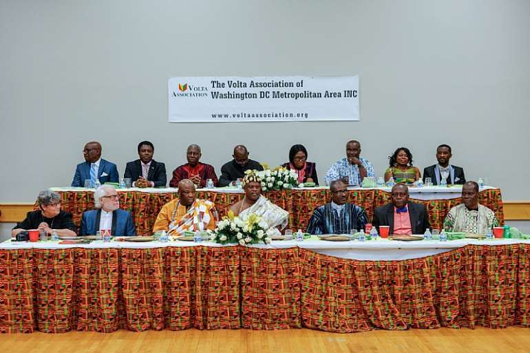 122018105151 high table