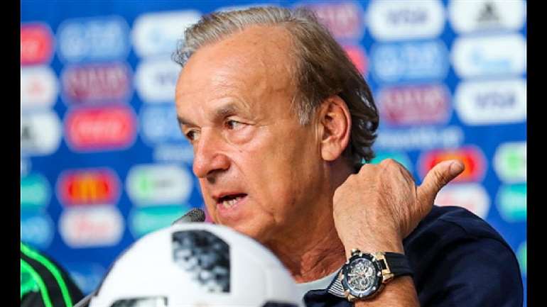 1220202575952-0e72xljwwr-rohr-on-ne-peut-pas-faire-de-cadeau-a-messi