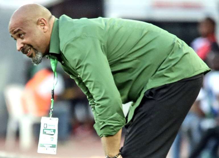 1220202580024-0e72ylkxwr-nigeria-coach-eric-chelle