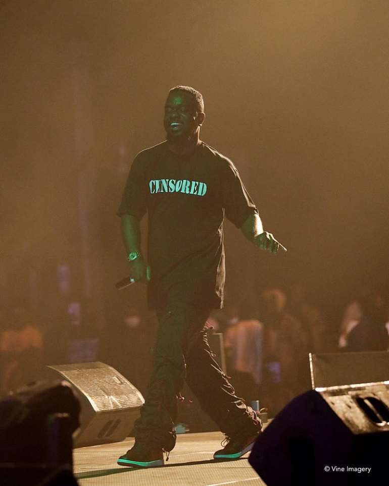 Watch How Sarkodie Stole Show With His Fashion Style At Rapperholic ...