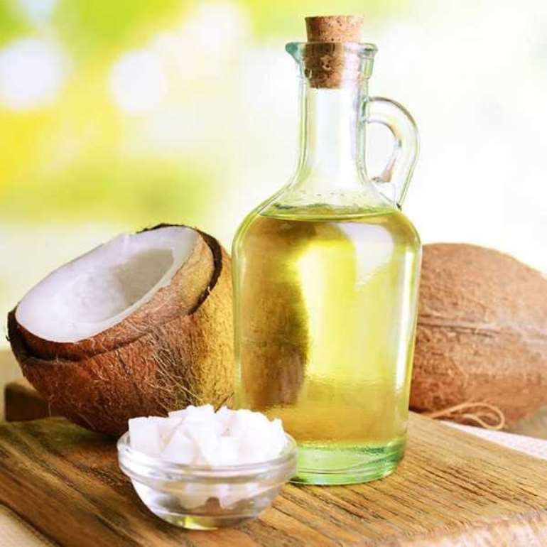 125201941740-8dt2wjivuq-coconut-oil-4