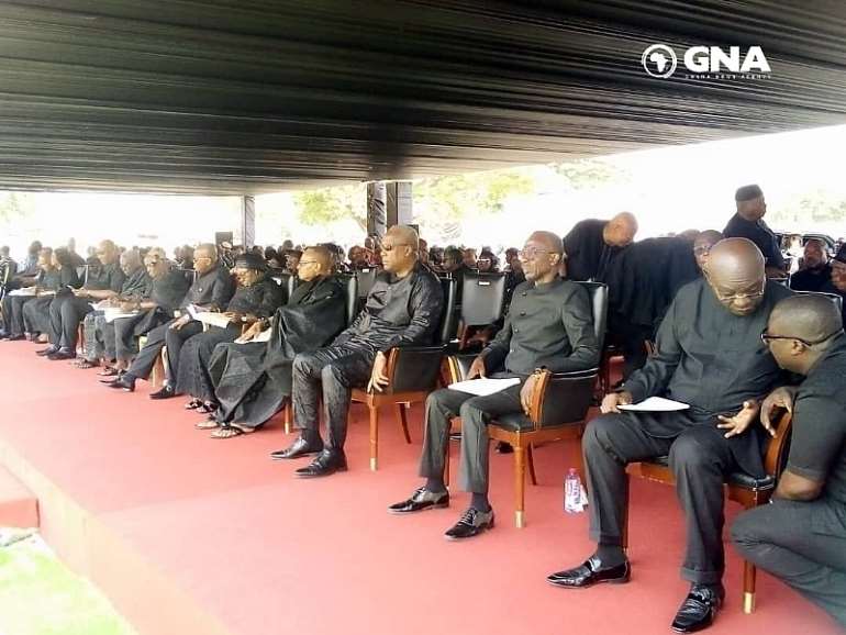 15202454133-j5eq27t2gb-politics-et-mensah-some-statesmen-at-the-burial-service-of-et-mensah