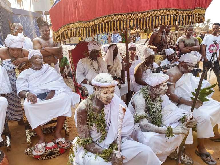 V/R Klikor outdoors new warlord