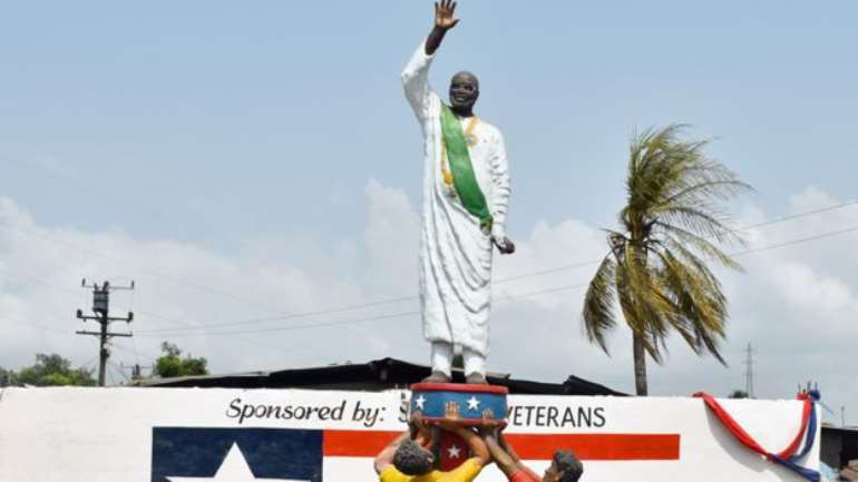 219201932457 uypctgfsrm 105702289 statueintributetogeorgeweahborderofclaratownslummonrovia976