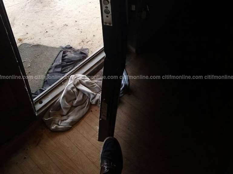 228201850606 armedrobbersterrorizingresidentofhalelluyah5