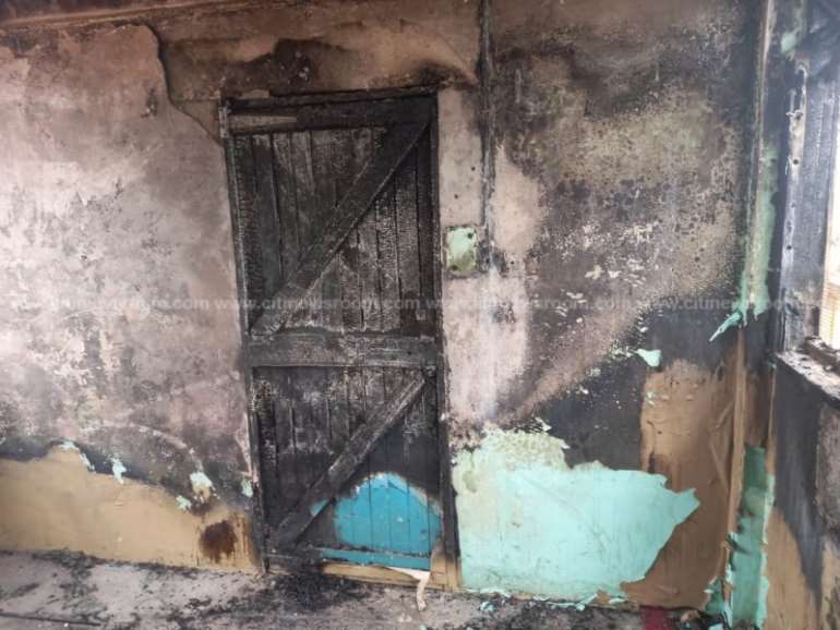 23202113603-h40o2s6eey-fire-guts-tesano-police-station4