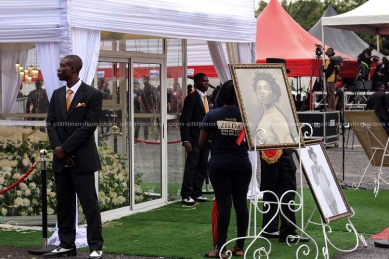 3242018113605 ebonysfuneral9