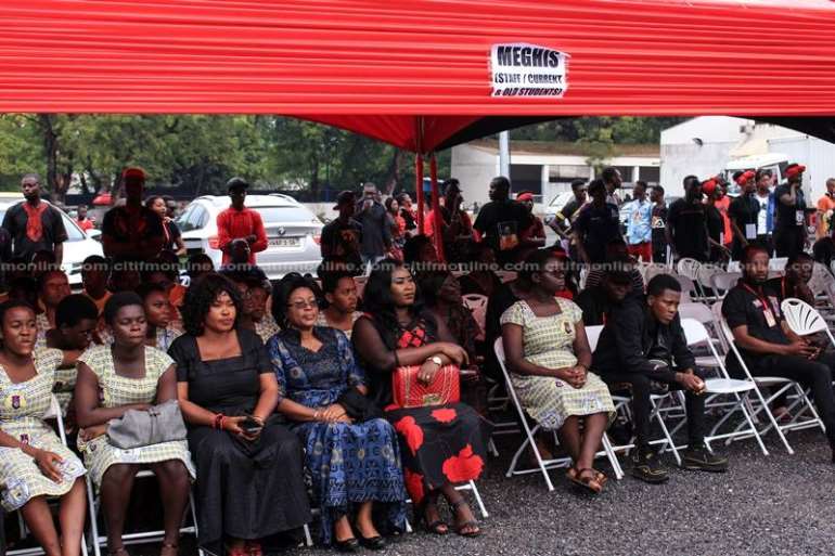 3242018113607 ebonysfuneral8