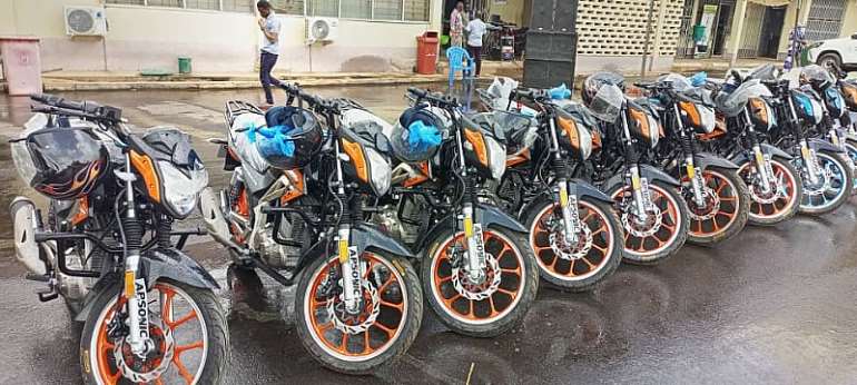 328202243607-wbreuigtto-328202241232-motorbike