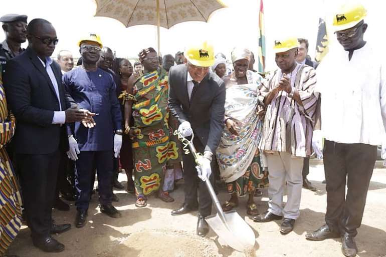 392019123604 wbrevihuto mr.guidobruscoeniexecutivevicepresidentforsubsaharanafricacuttingthesodfortheproject
