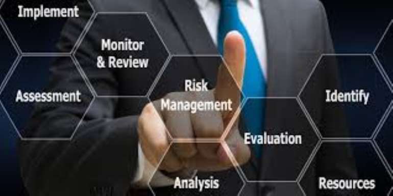 411202350432-sxoaredq5k-emerging-fintechs-risk