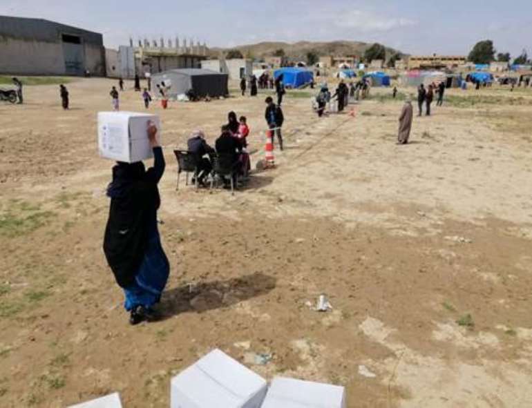 Figure 6 As part of the response to Covid-19, Concern Syria have begun distributing hygiene kits while social distancing in Northern Syria Photo: Concern Worldwide