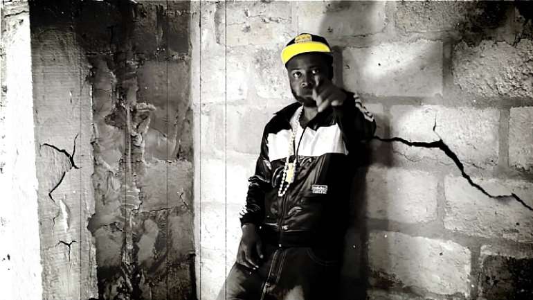 46201921812 l5gsj7u3i1 kofisupremewhosrappin