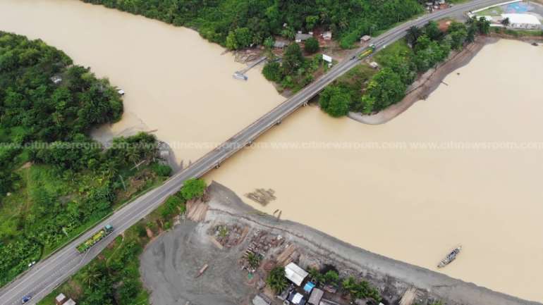 513202013605-g30n1r5ddx-polution-of-ankobra-river2