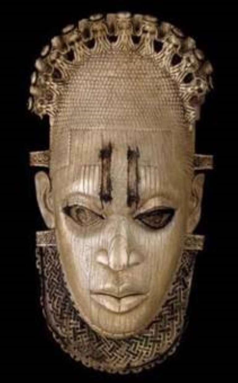 525201922920 vaqduhgtsn image001