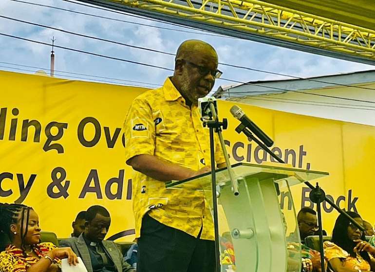 MTN Ghana Foundation Board Chairman Prof. Franklin Manu speaking at the ceremony