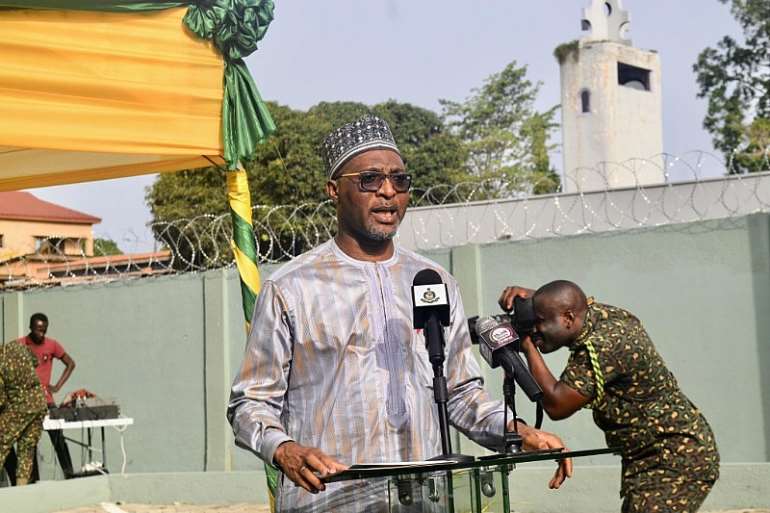 57202514207-8eu2xkjwvr-social-immigration-apartment-mr-mohammed-muntaka-mubarak-the-minister-of-the-interior-1024x682