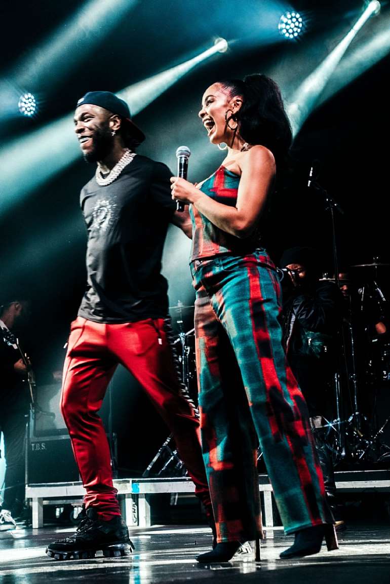 58202191815-8dt2wkivvq-burna-boy-jorja-smith-scaled