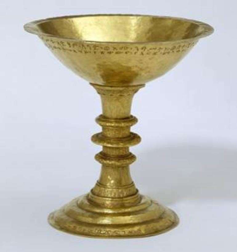 62201970134 wcrevihuto gold chalice