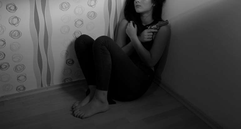 64202280039-0f72ylkxws-suicide20depression201