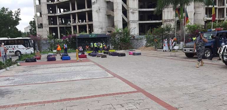 66202053606-8csevihutp-41-ghanaians-return-from-usa-4.jpeg