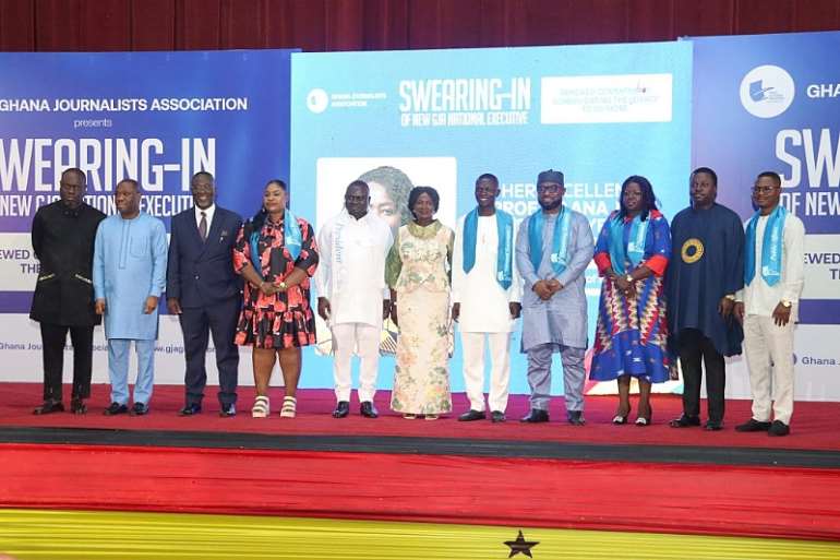 711202574145-8cs1wjivup-social-minister-journalists-swearing-in-of-newly-elected-national-executive-of-the-gja-1024x682