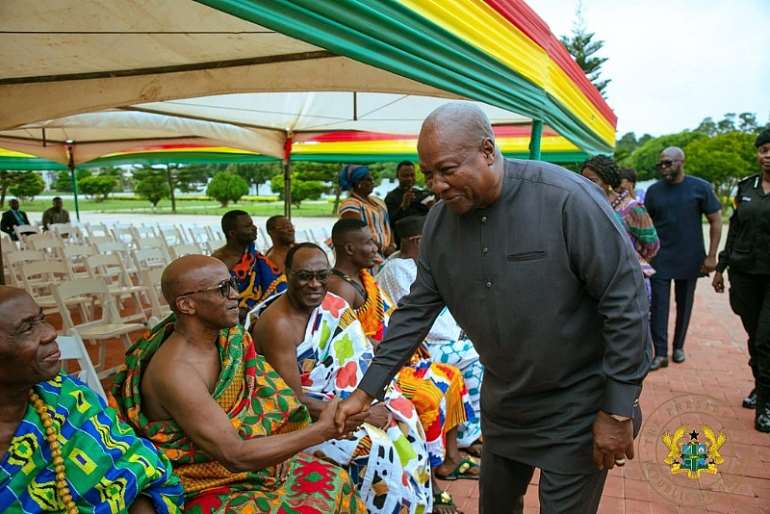 812025114142-8dt2wjivuq-politics-president-volta5-1024x683