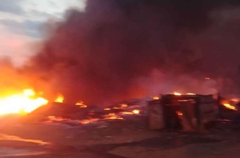 820202080602-uaqctgfsrn-asokwa-fire-3