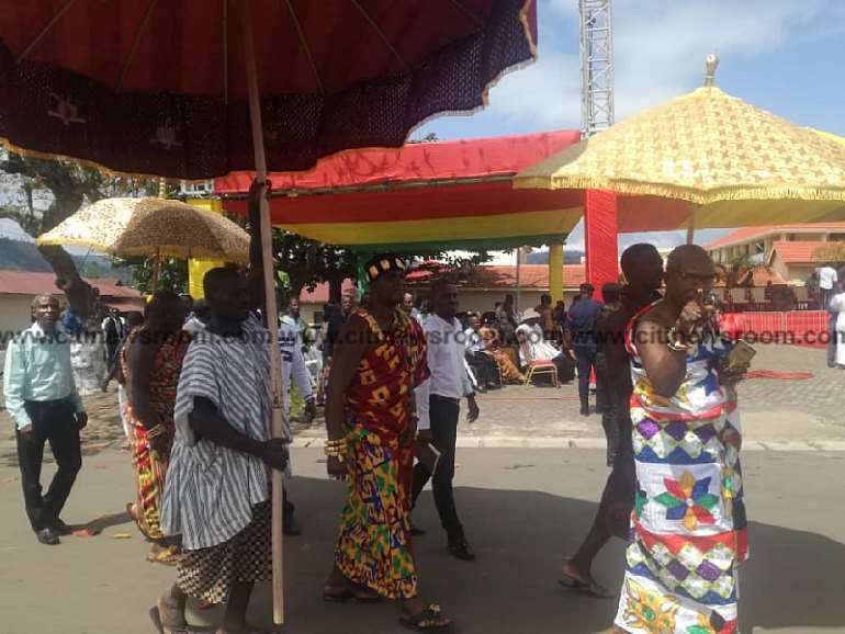 824201810609 otumfuocallsonokyenhene18