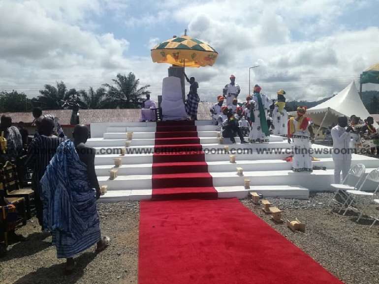 824201810609 otumfuocallsonokyenhene20