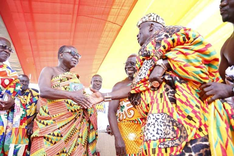 824201810610 otumfuoandokyenhenenewphotos3
