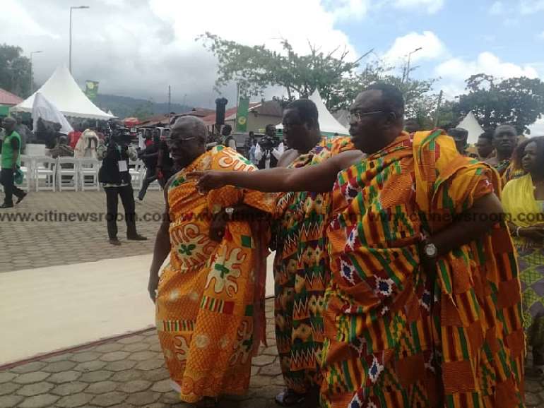 824201810619 otumfuocallsonokyenhene6