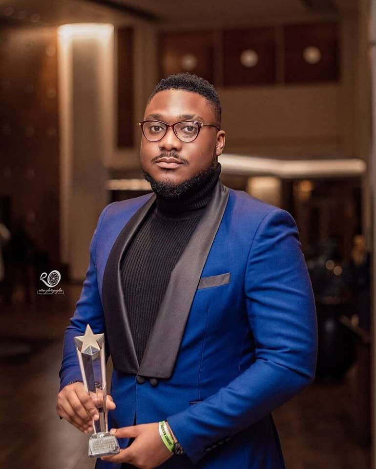 826201983004-wbreuihtto-odartey gh 67372741 395299348065171 6111301849568860330 n-1-819x1024