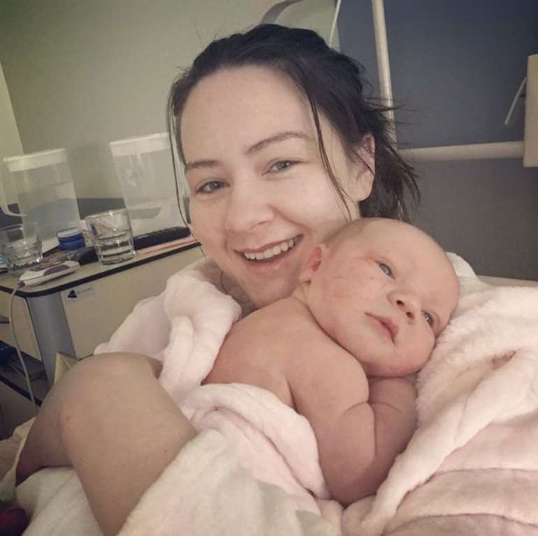 829201783607 conormcgregorpostspictureofpartnerdeedevlinwiththeirnewbornson