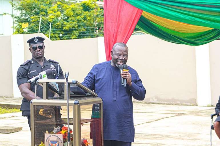 Abirem Mp John Osei Frimpong Inaugurates Circuit Court At New Abirem