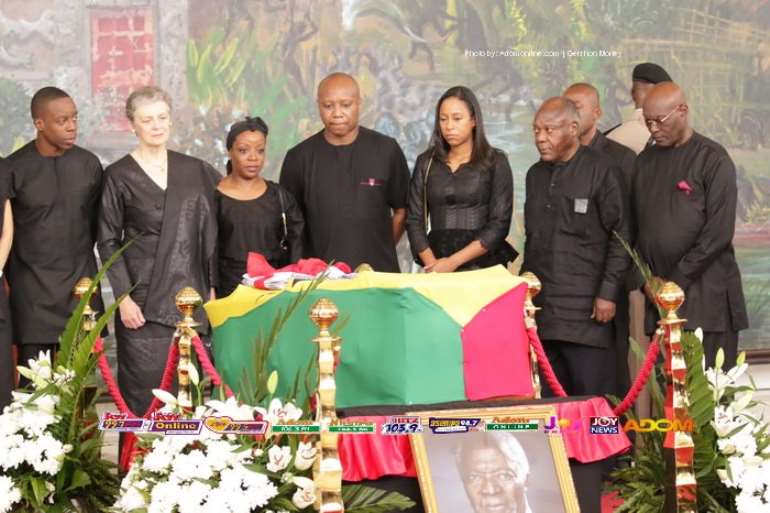 912201850619 j4eq2762gb kofiannan50